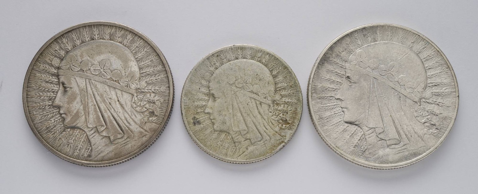 TROJICE STŘÍBRNÝCH MINCÍ