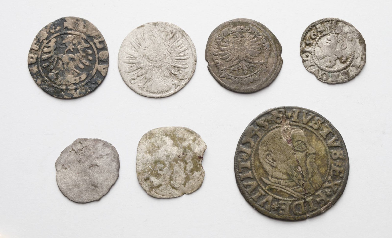 SOUBOR DROBNÝCH STŘÍBRNÝCH MINCÍ