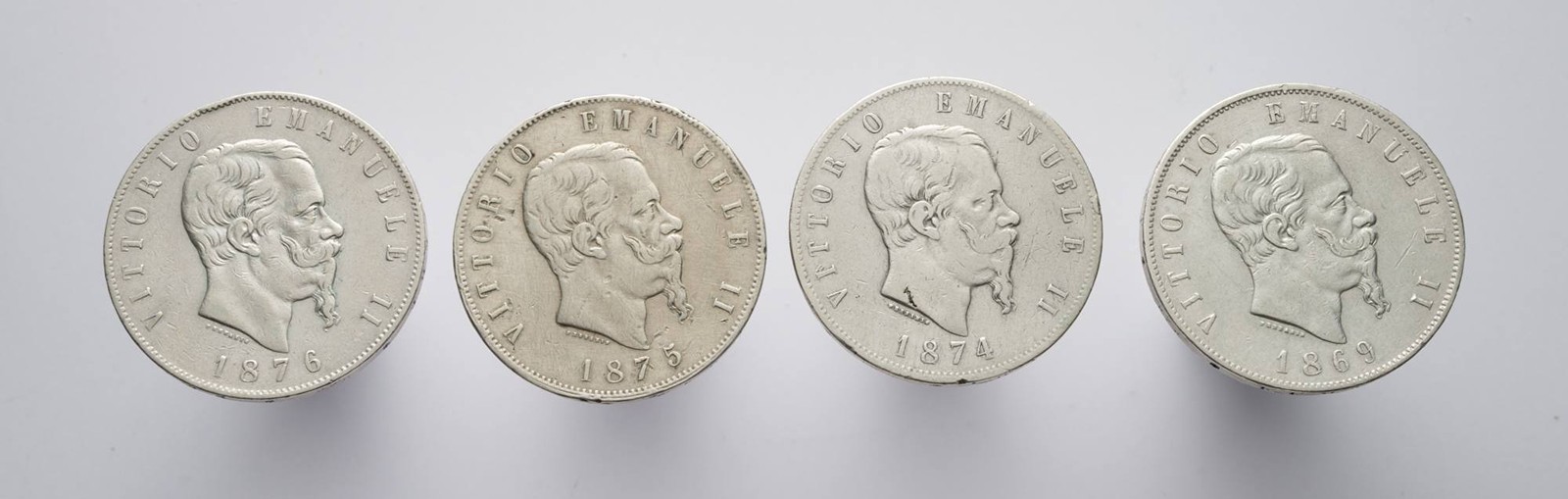 4 STŘÍBRNÉ MINCE 5 LIR