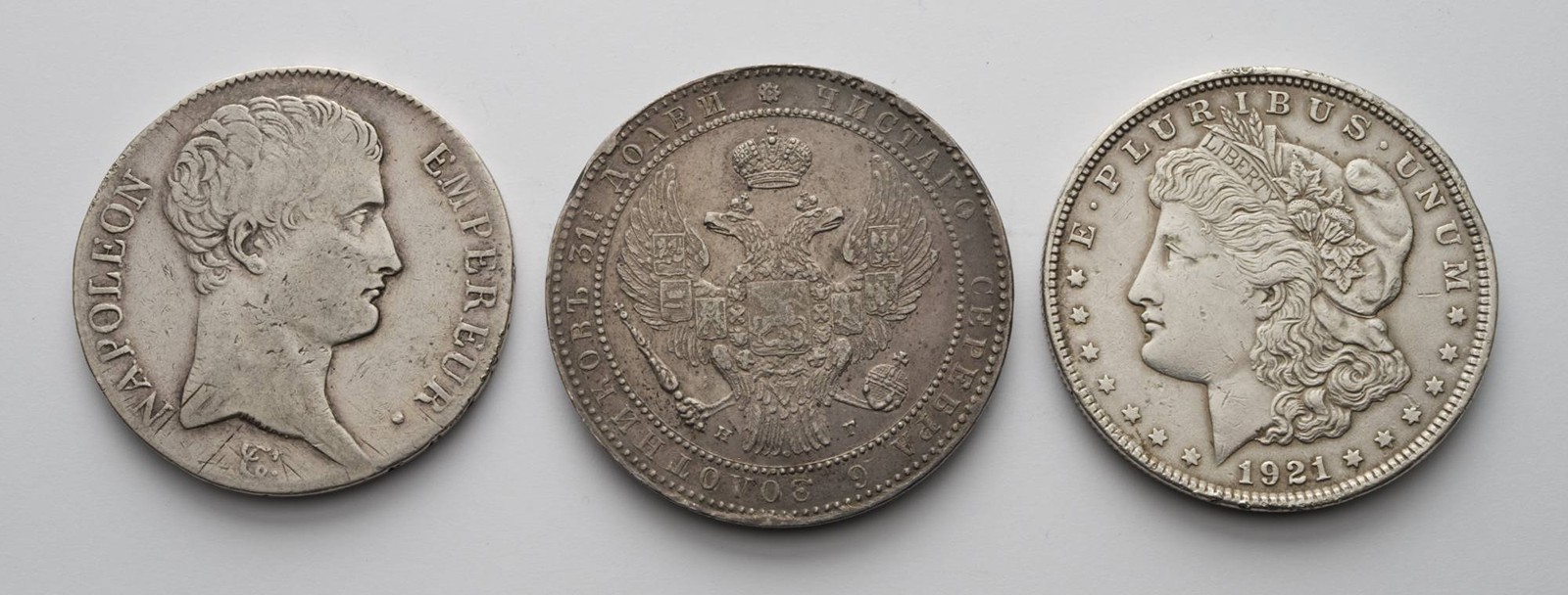 TROJICE STŘÍBRNÝCH MINCÍ