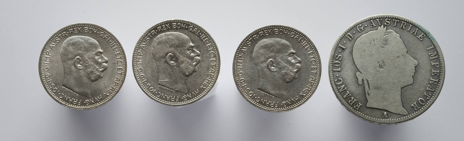 ČTVEŘICE STŘÍBRNÝCH OBĚŽNÝCH MINCÍ