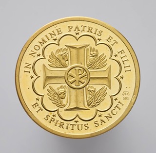 ZLATÁ PAMĚTNÍ MEDAILE PANNA MARIE SVATOHOSTÝNSKÁ 1912-2012 - 100. VÝROČÍ KORUNOVACE