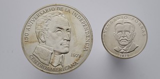 2 STŘÍBRNÉ MINCE: 20 BALBOAS A 5 BALBOAS