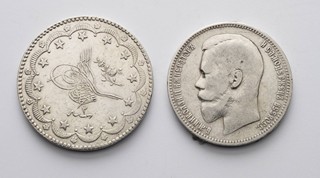 DVOJICE STŘÍBRNÝCH MINCÍ