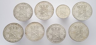 8 STŘÍBRNÝCH MINCÍ: 2½ GULDEN A 1 GULDEN