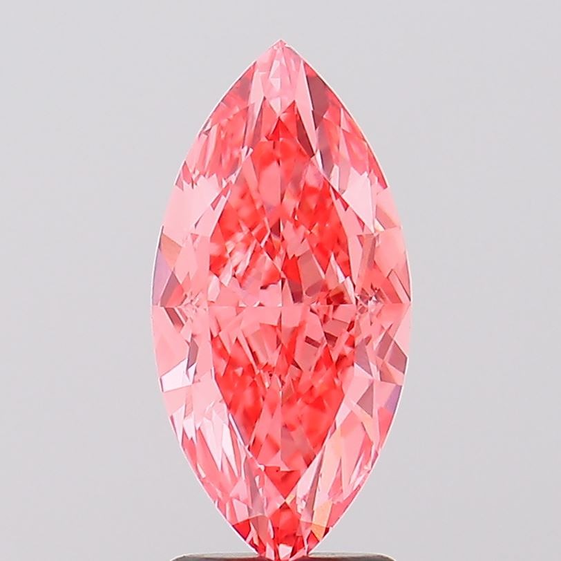 Certifikovaný laboratorní diamant 
