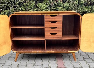 JINDŘICH HALABALA 1903 - 1978 - Bufet se šuplíky