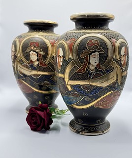 Párové vázy Satsuma 
