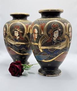 Párové vázy Satsuma 