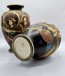 Párové vázy Satsuma 