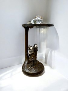 Peter Tereszczuk (1857 - 1963) - Figurální stolní bronzová lampa