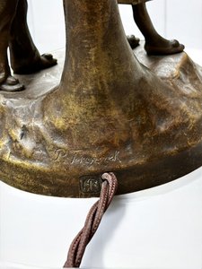 Peter Tereszczuk (1857 - 1963) - Figurální stolní bronzová lampa