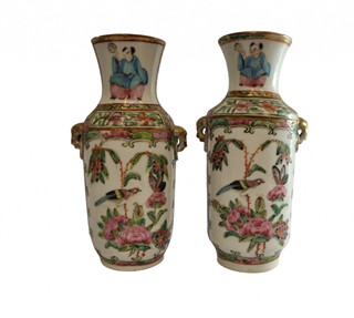 Pár čínských porcelánových váz - Famille Rose