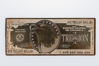 Stříbrná bankovka - 1 trilion