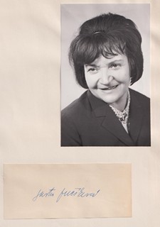 Gusta Fučíková (1903 - 1987) - Autogram