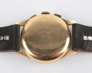 Zlaté náramkové hodinky - chronograf 