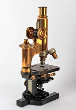 Mikroskop Carl Zeiss Jena