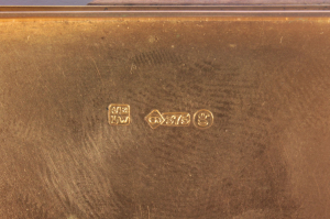 Zlatá tabatěrka s monogramem krále Eduarda VII.