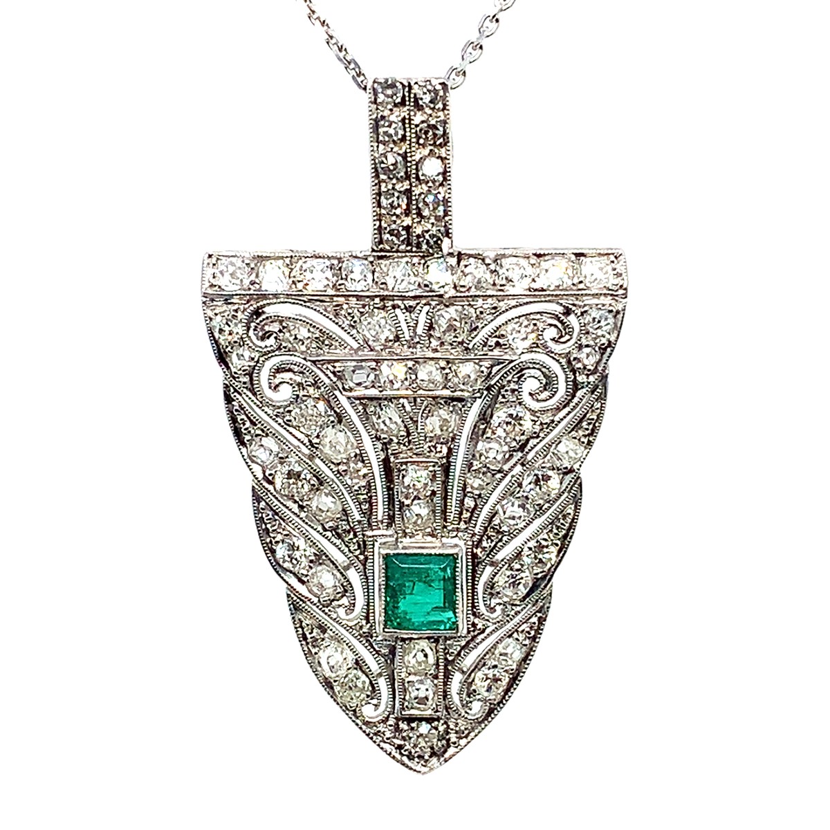 Luxusní platinový přívěs s diamanty a smaragdem | Art deco