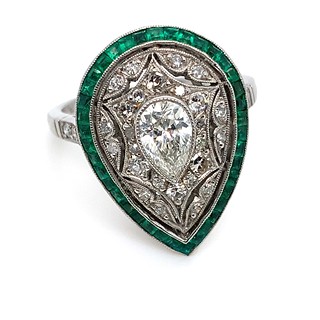 Prsten s diamanty a smaragdy | Art deco | platina | Československo 1930 | znalecký posudek