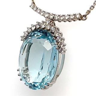 Závěs s diamanty a akvamarínem | Německo 1980 | znalecký posudek