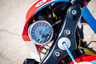 BMW 1.8 CSL ART BIKE