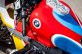 BMW 1.8 CSL ART BIKE