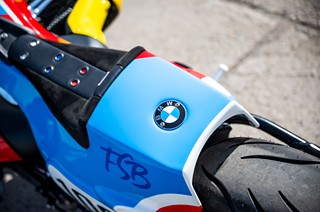 BMW 1.8 CSL ART BIKE