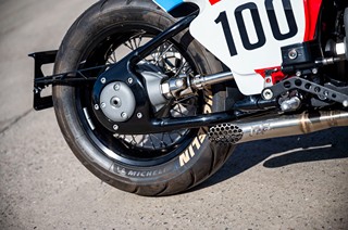 BMW 1.8 CSL ART BIKE