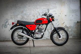 JAWA 250/597 CALIFORNIAN 4T (pouze 10 ks)