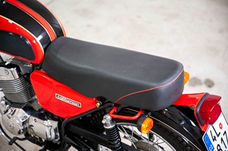 JAWA 250/597 CALIFORNIAN 4T (pouze 10 ks)