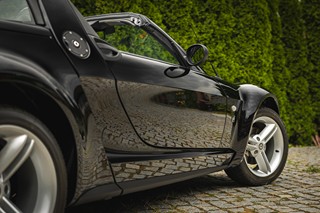 SMART ROADSTER “LIMITED MTV EDITION / JEN 323 KM”