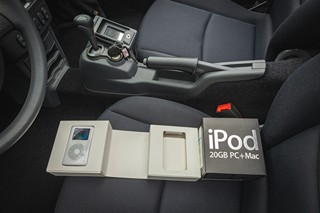 SMART ROADSTER “LIMITED MTV EDITION / JEN 323 KM”