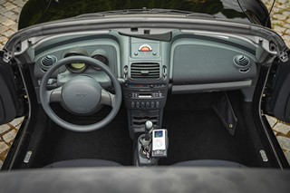 SMART ROADSTER “LIMITED MTV EDITION / JEN 323 KM”