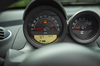 SMART ROADSTER “LIMITED MTV EDITION / JEN 323 KM”