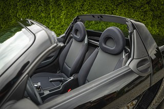 SMART ROADSTER “LIMITED MTV EDITION / JEN 323 KM”
