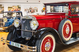 PRAGA GRAND “LUXUSNÍ LIMUZÍNA”