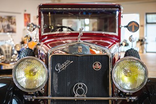 PRAGA GRAND “LUXUSNÍ LIMUZÍNA”