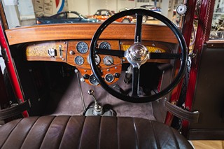 PRAGA GRAND “LUXUSNÍ LIMUZÍNA”