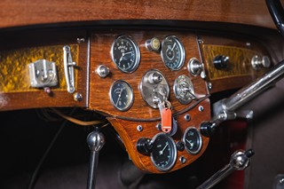 PRAGA GRAND “LUXUSNÍ LIMUZÍNA”