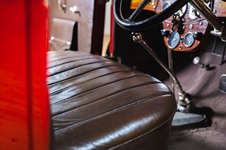 PRAGA GRAND “LUXUSNÍ LIMUZÍNA”