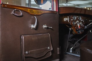 PRAGA GRAND “LUXUSNÍ LIMUZÍNA”