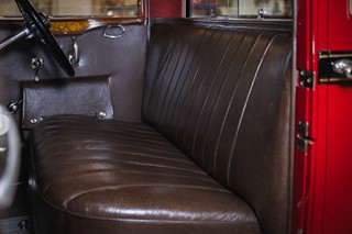 PRAGA GRAND “LUXUSNÍ LIMUZÍNA”