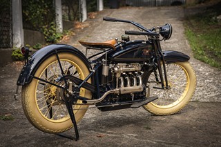 ACE FOUR SPORTING SOLO
