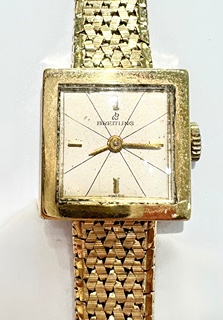 Zlaté náramkové hodinky Breitling – Swiss Made