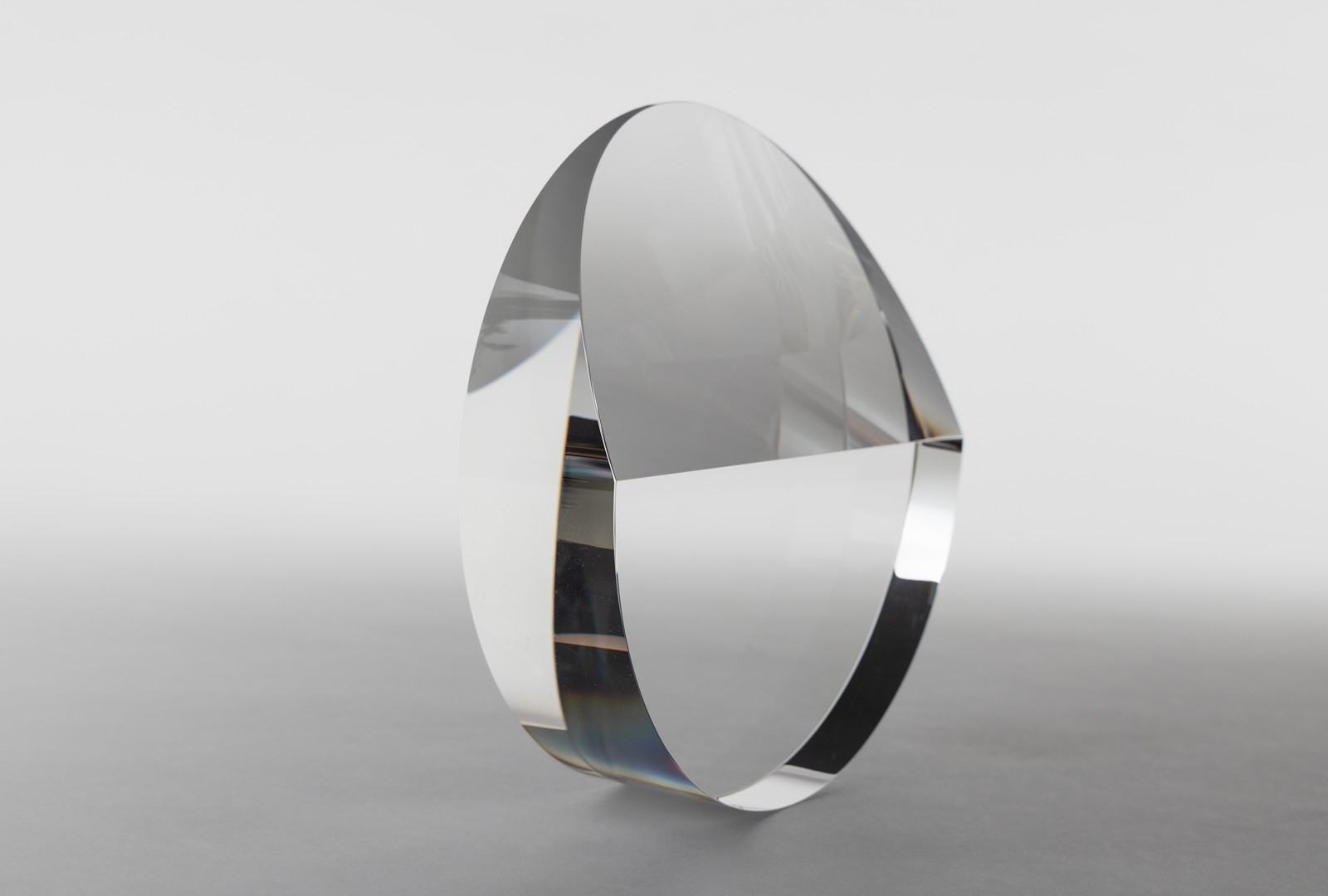 Václav Cigler (1929) - Glass object