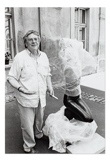 Jiří Kryštůfek (1932 - 2016) - Ráno (velká exteriérová bronzová plastika)