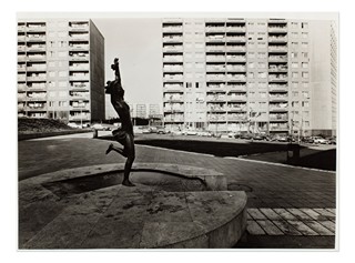 Jiří Kryštůfek (1932 - 2016) - Radost z mládí (velká bronzová plastika)