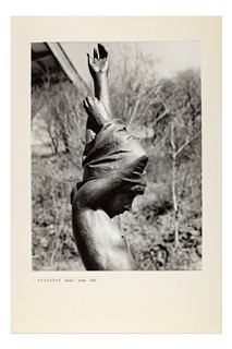 Jiří Kryštůfek (1932 - 2016) - Svlékání (velká sádrová plastika)
