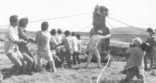 Ing. Pavel Pavel – Moai z ostrova Rapa Nui – velká
